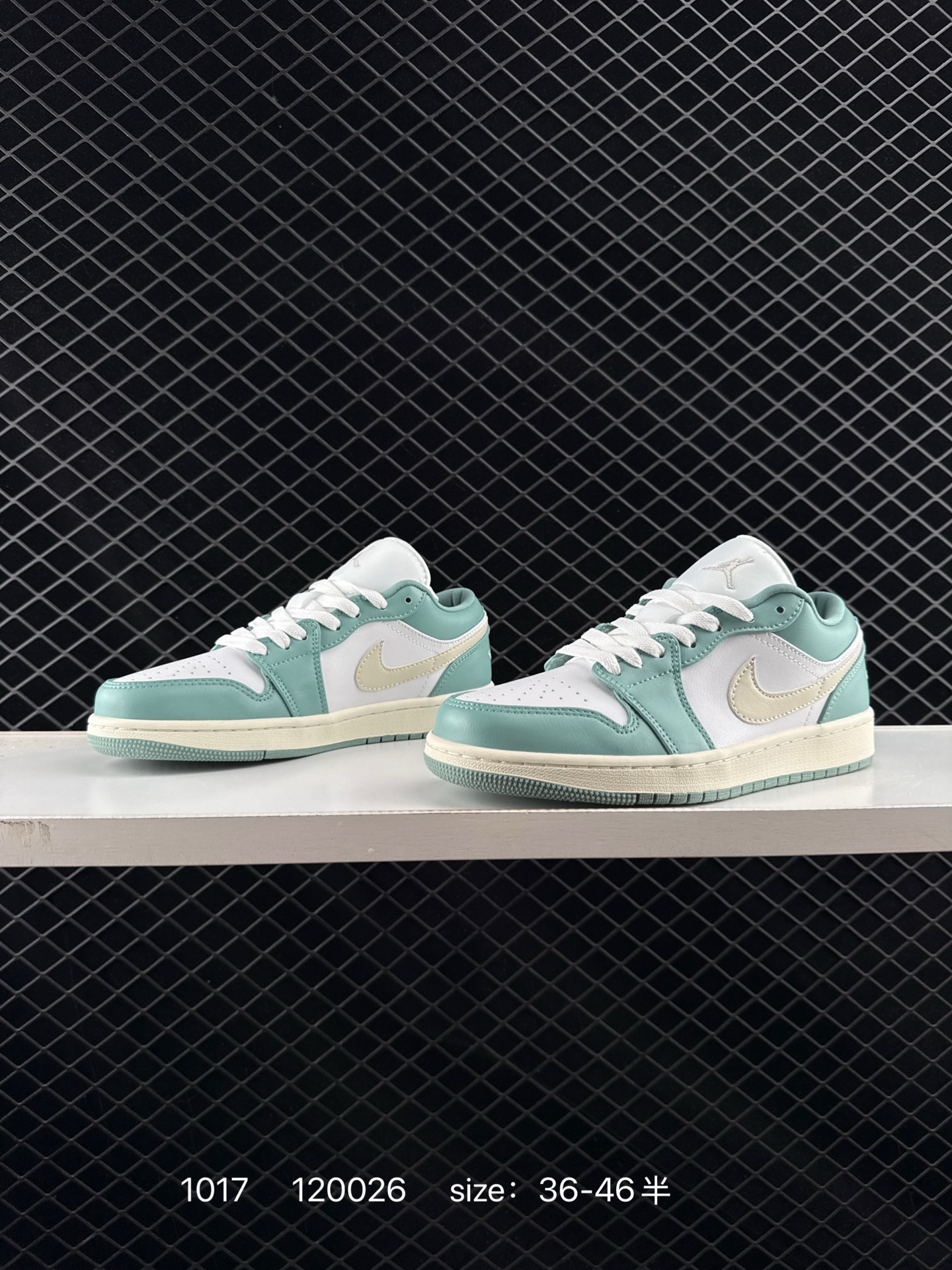 Air Jordan 1 Low AJ1